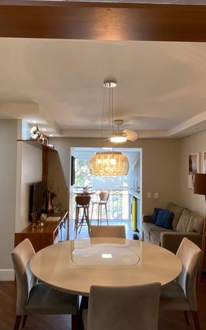 Apartamento à venda com 82m², 3 quartos e 2 vagas Apartamento à venda com 82m², 3 quartos e 2 vagasSala