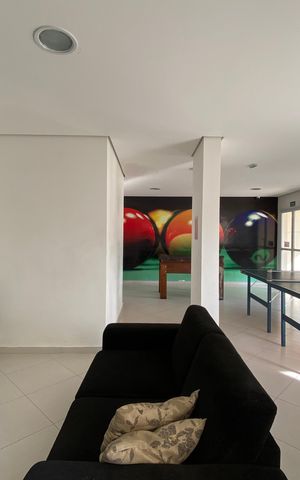 Apartamento à venda com 82m², 3 quartos e 2 vagas Apartamento à venda com 82m², 3 quartos e 2 vagasÁrea comum - Salão de Jogos