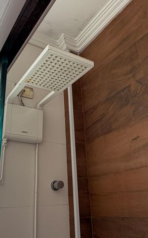Casa de condomínio para alugar com 110m², 3 quartos e 2 vagasBanheiro