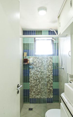 Apartamento à venda com 93m², 4 quartos e 2 vagas Apartamento à venda com 93m², 4 quartos e 2 vagasBanheiro da Suíte
