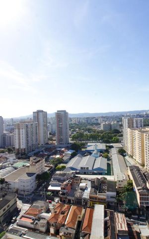 Apartamento à venda com 93m², 4 quartos e 2 vagas Apartamento à venda com 93m², 4 quartos e 2 vagasVista da Sacada