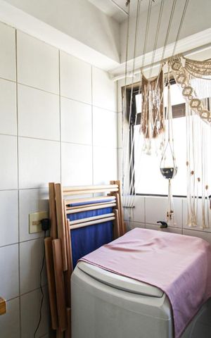 Apartamento à venda com 93m², 4 quartos e 2 vagas Apartamento à venda com 93m², 4 quartos e 2 vagasÁrea de Serviço