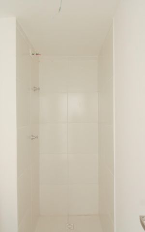 Apartamento à venda com 29m², 2 quartos e sem vaga Apartamento à venda com 29m², 2 quartos e sem vagaBanheiro