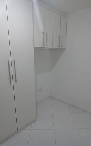 Casa à venda com 100m², 2 quartos e 2 vagas Casa à venda com 100m², 2 quartos e 2 vagasQuarto