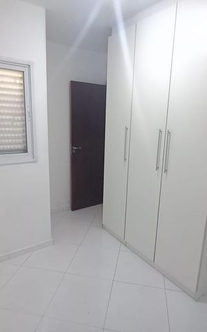 Casa à venda com 100m², 2 quartos e 2 vagas Casa à venda com 100m², 2 quartos e 2 vagasQuarto