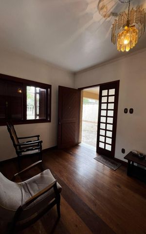 Casa à venda com 108m², 3 quartos e 5 vagasSala