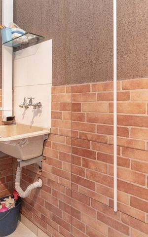 Casa para alugar com 80m², 3 quartos e 2 vagas Casa para alugar com 80m², 3 quartos e 2 vagasÁrea de Serviço