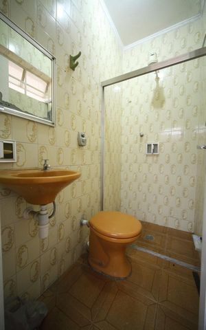 Casa à venda com 222m², 3 quartos e 2 vagasBanheiro de Serviço