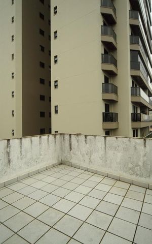 Casa à venda com 222m², 3 quartos e 2 vagasVaranda do quarto 3 