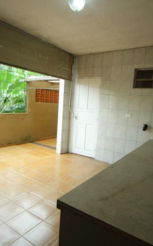 Casa à venda com 222m², 3 quartos e 2 vagasÁrea de Serviço