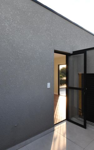 Casa de condomínio para alugar com 180m², 3 quartos e 2 vagasÁtico
