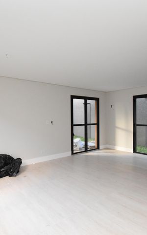Casa de condomínio para alugar com 180m², 3 quartos e 2 vagasSala e cozinha