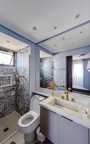 Apartamento à venda com 79m², 3 quartos e 2 vagasBanheiro da Suíte
