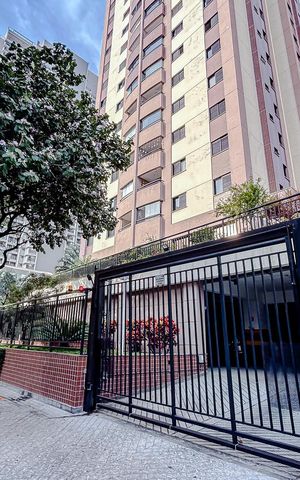 Apartamento à venda com 79m², 3 quartos e 2 vagasFachada com Plaquinha