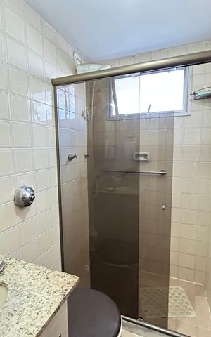 Apartamento para alugar com 55m², 2 quartos e sem vagaBanheiro