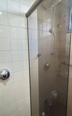 Apartamento para alugar com 55m², 2 quartos e sem vagaBanheiro