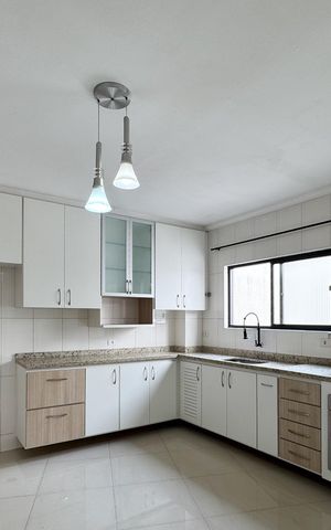 Apartamento para alugar com 83m², 2 quartos e 1 vaga Apartamento para alugar com 83m², 2 quartos e 1 vagaCozinha