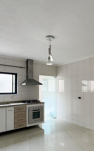Apartamento para alugar com 83m², 2 quartos e 1 vaga Apartamento para alugar com 83m², 2 quartos e 1 vagaCozinha