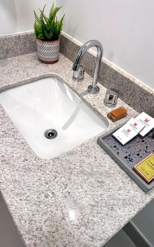 Studio para alugar com 46m², 1 quarto e sem vaga Studio para alugar com 46m², 1 quarto e sem vagaBanheiro