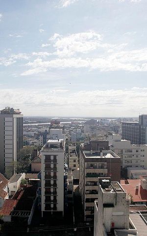 Apartamento para alugar com 134m², 3 quartos e 1 vagaVista da sala