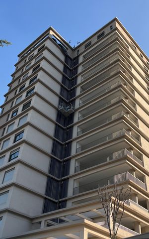 Apartamento à venda com 182m², 3 quartos e 3 vagas Apartamento à venda com 182m², 3 quartos e 3 vagasFachada do Prédio