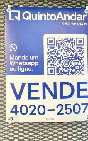 Casa à venda com 180m², 3 quartos e 3 vagas Casa à venda com 180m², 3 quartos e 3 vagasPlaca