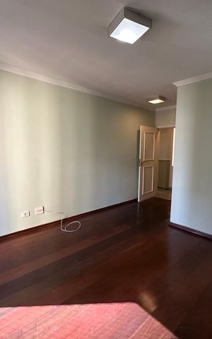 Apartamento à venda com 162m², 3 quartos e 2 vagas Apartamento à venda com 162m², 3 quartos e 2 vagasSuíte