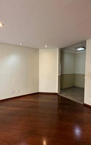 Apartamento à venda com 162m², 3 quartos e 2 vagas Apartamento à venda com 162m², 3 quartos e 2 vagasSala