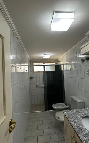 Apartamento à venda com 162m², 3 quartos e 2 vagas Apartamento à venda com 162m², 3 quartos e 2 vagasBanheiro Social