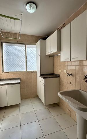 Apartamento à venda com 162m², 3 quartos e 2 vagas Apartamento à venda com 162m², 3 quartos e 2 vagasÁrea de Serviço