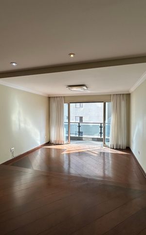Apartamento à venda com 162m², 3 quartos e 2 vagas Apartamento à venda com 162m², 3 quartos e 2 vagasSala