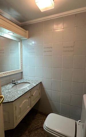 Apartamento à venda com 162m², 3 quartos e 2 vagas Apartamento à venda com 162m², 3 quartos e 2 vagasLavabo