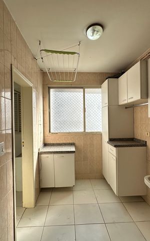 Apartamento à venda com 162m², 3 quartos e 2 vagas Apartamento à venda com 162m², 3 quartos e 2 vagasÁrea de Serviço