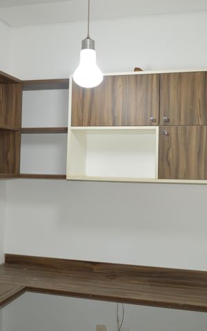 Casa de condomínio para alugar com 222m², 3 quartos e 4 vagasEscritório
