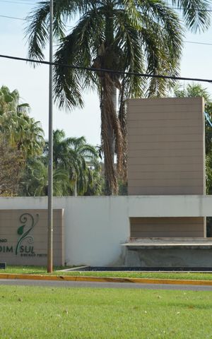 Casa de condomínio para alugar com 222m², 3 quartos e 4 vagasFachada