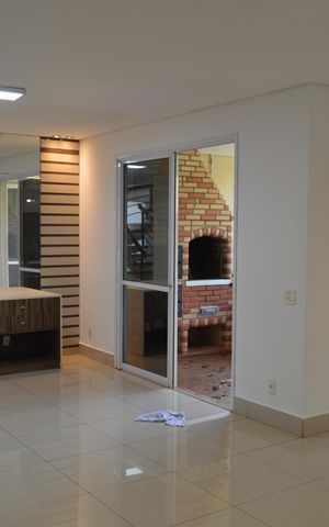 Casa de condomínio para alugar com 222m², 3 quartos e 4 vagasSala