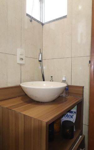 Casa à venda com 148m², 3 quartos e 3 vagasBanheiro Quarto 1 suíte