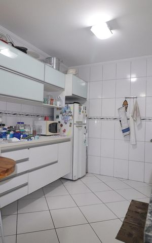 Casa à venda com 148m², 3 quartos e 3 vagasCozinha