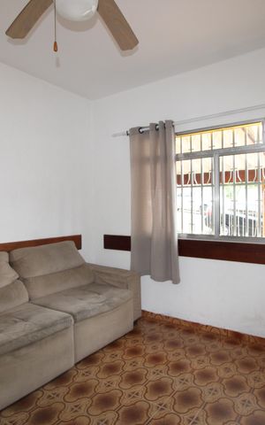 Casa à venda com 390m², 3 quartos e 3 vagasSala 1