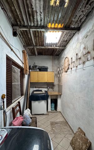 Casa à venda com 112m², 2 quartos e 2 vagas Casa à venda com 112m², 2 quartos e 2 vagasÁrea de Serviço