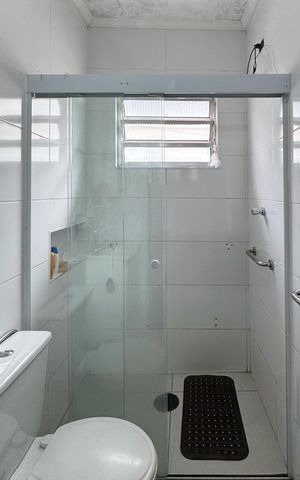 Casa à venda com 112m², 2 quartos e 2 vagas Casa à venda com 112m², 2 quartos e 2 vagasBanheiro Social