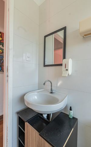 Casa para alugar com 120m², 3 quartos e 3 vagasBanheiro