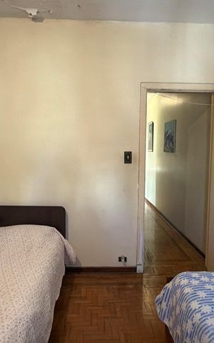 Casa à venda com 196m², 3 quartos e 2 vagas