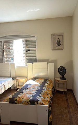 Casa à venda com 196m², 3 quartos e 2 vagas
