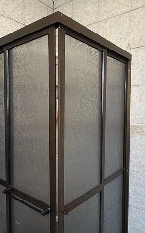 Casa à venda com 196m², 3 quartos e 2 vagas