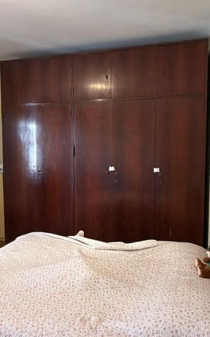 Casa à venda com 196m², 3 quartos e 2 vagas