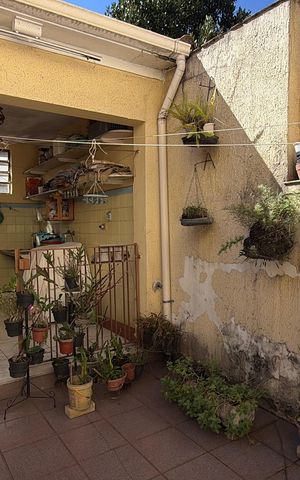 Casa à venda com 196m², 3 quartos e 2 vagas