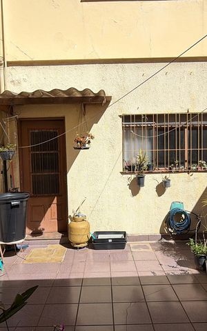 Casa à venda com 196m², 3 quartos e 2 vagas