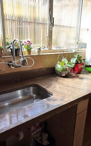 Casa à venda com 196m², 3 quartos e 2 vagas