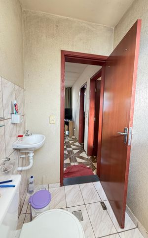 Apartamento à venda com 44m², 2 quartos e 1 vaga Apartamento à venda com 44m², 2 quartos e 1 vagaBanheiro social